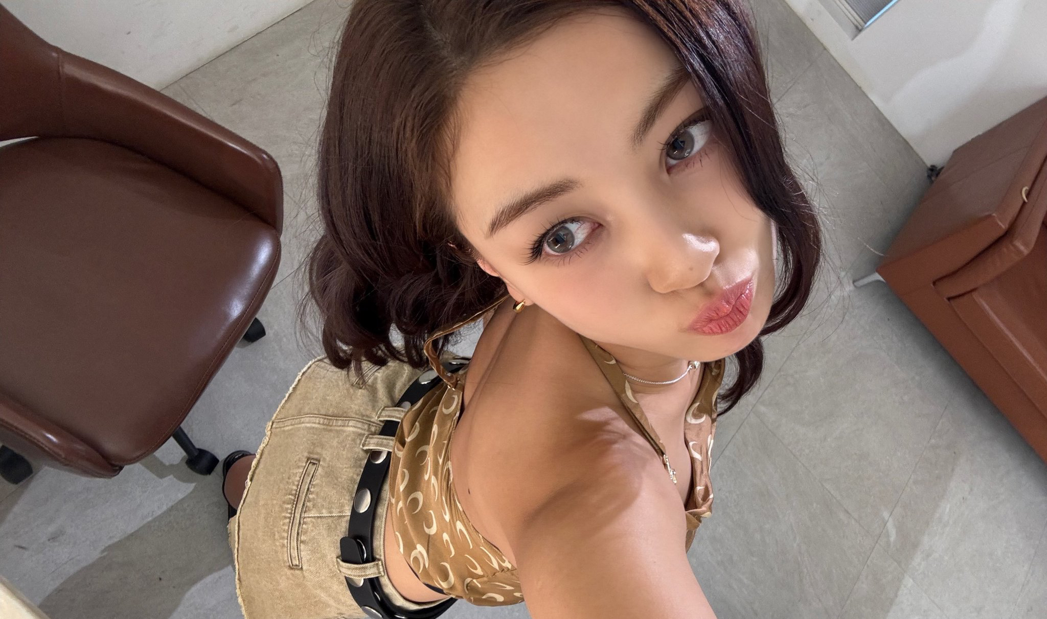 지효 (TWICE)의 비하인드 컷