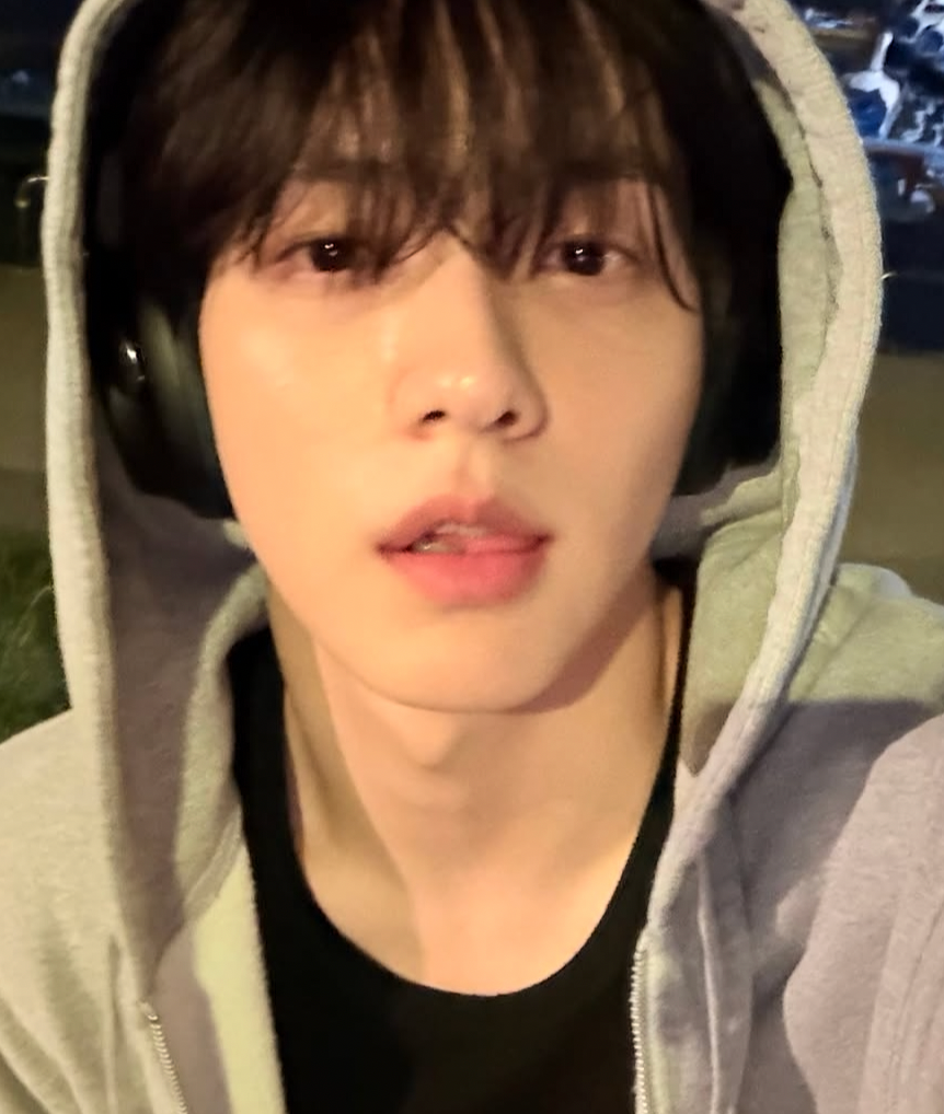 Latest photo of Soobin (TOMORROW X TOGETHER)