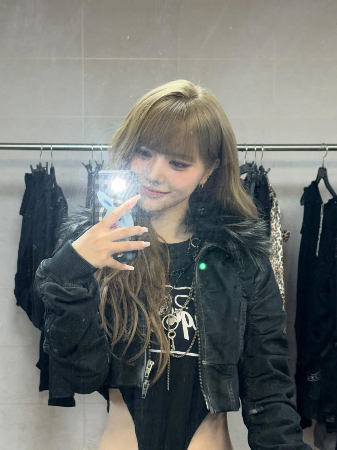 Recent activity shot of Serina (MADEIN)