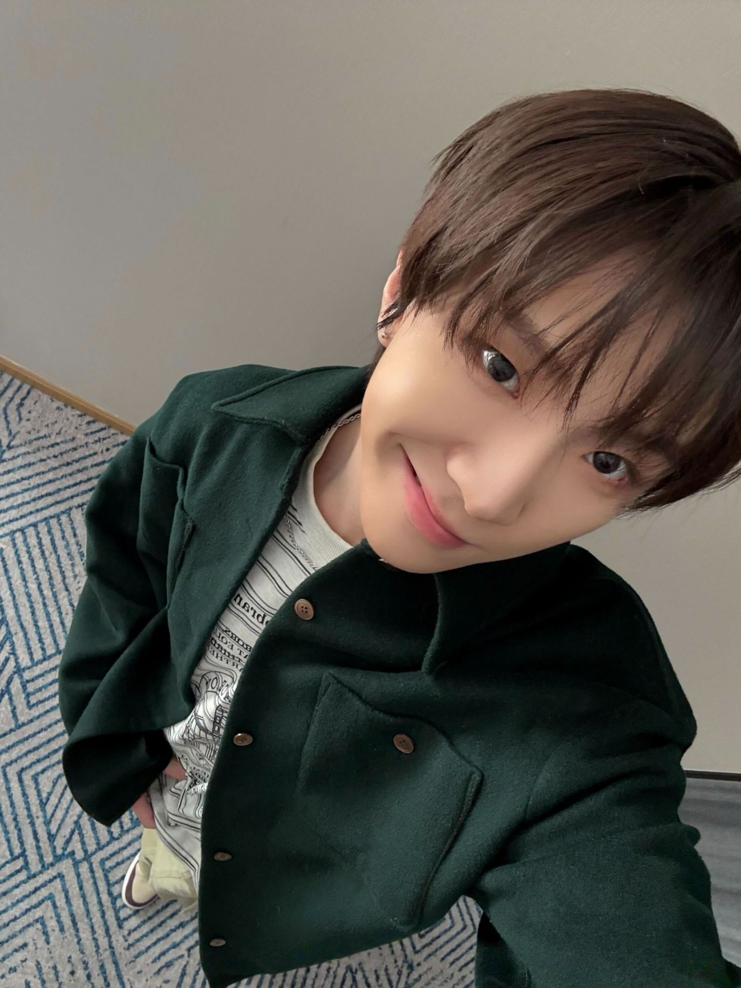 云鹤 (BOYNEXTDOOR)的最新照片