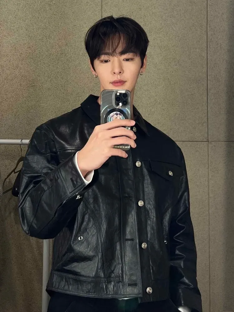 KB (OnlyOneOf)的最新活動照片