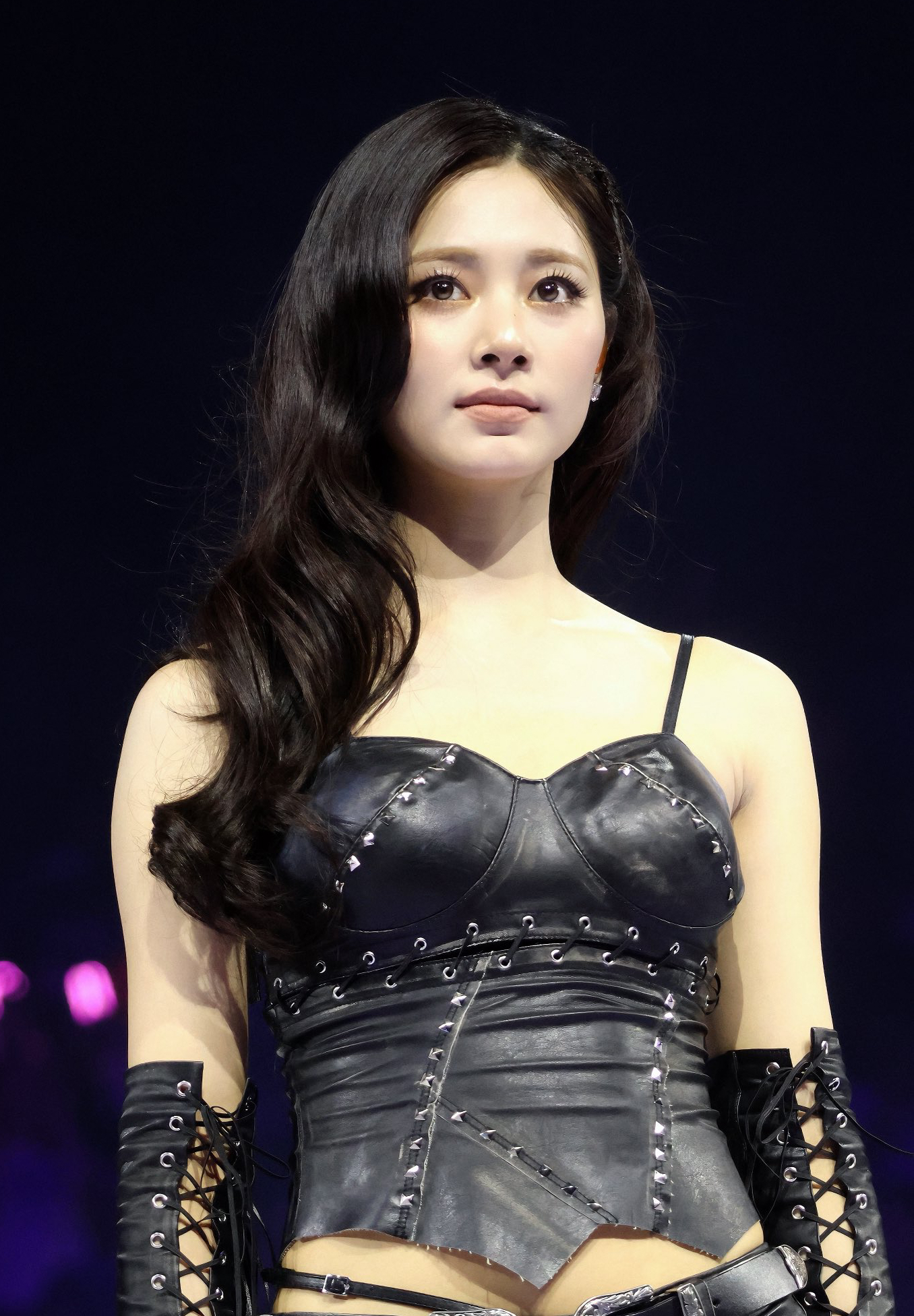 Foto aktivitas terbaru Tzuyu (TWICE)