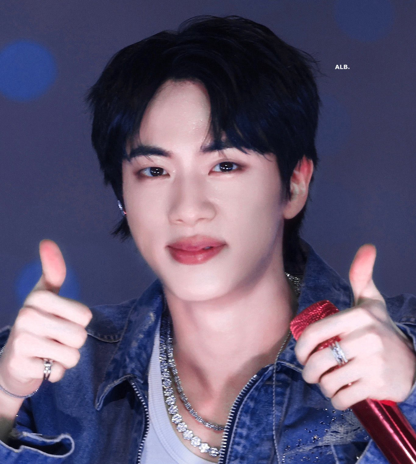 Potret di balik layar Jin (BTS)