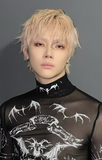 Behind-the-scenes cut of Nicholas (&TEAM)