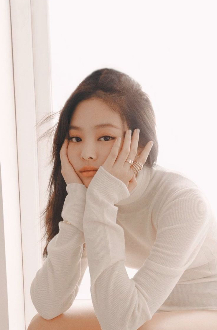 Foto aktivitas terbaru Jennie (BLACKPINK)