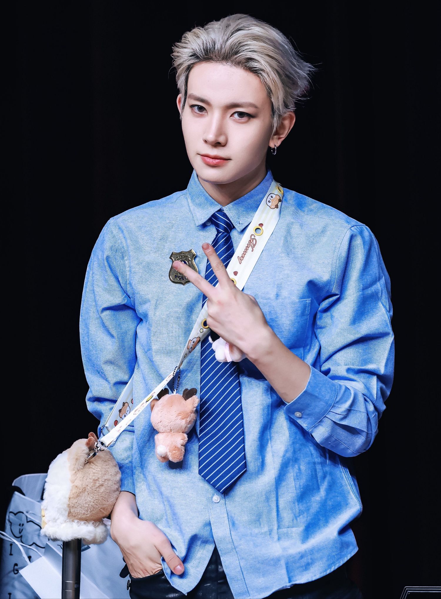 에반 최근 활동샷