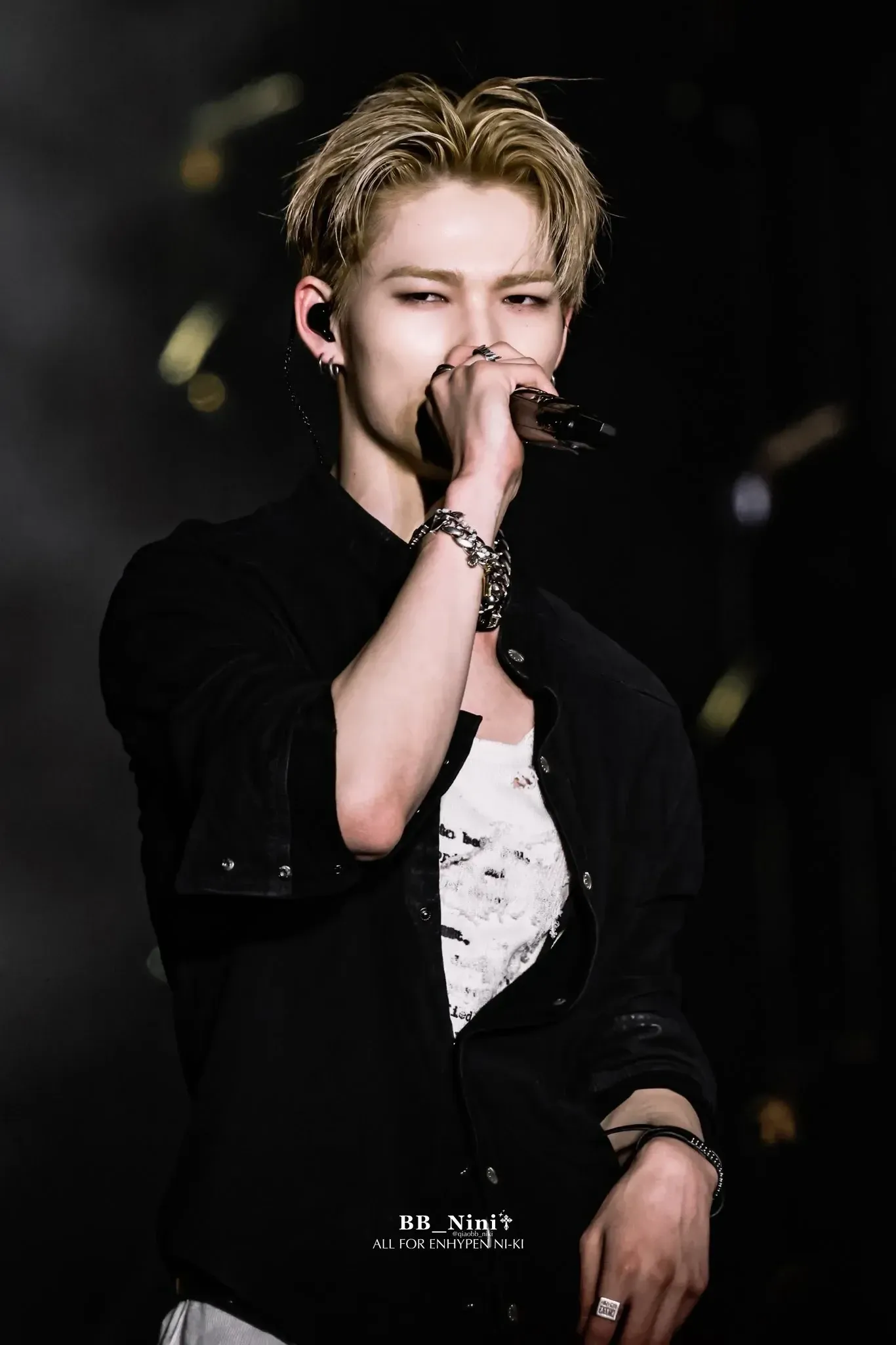 コミュニティで話題の人気アイドルコンテンツ