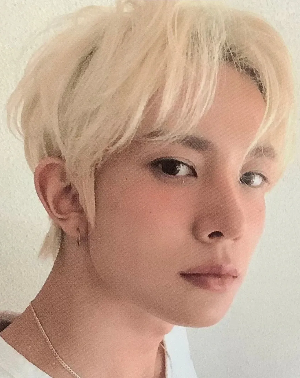 에반 최근 활동샷