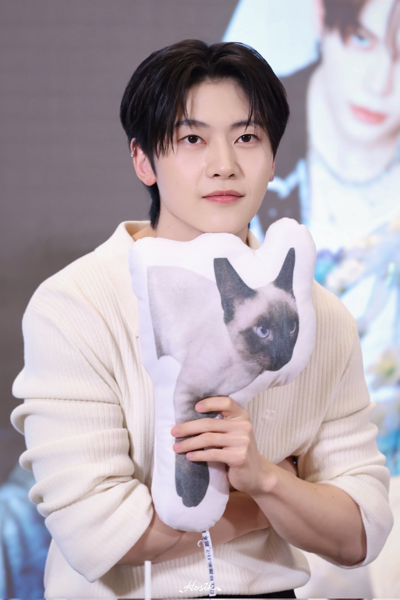 Latest photo of Seok Matthew (ZEROBASEONE)