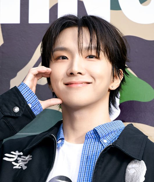 A moment captured by Woonhak (BOYNEXTDOOR)'s fan