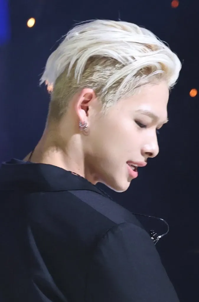 니키 (ENHYPEN) 최근 활동샷