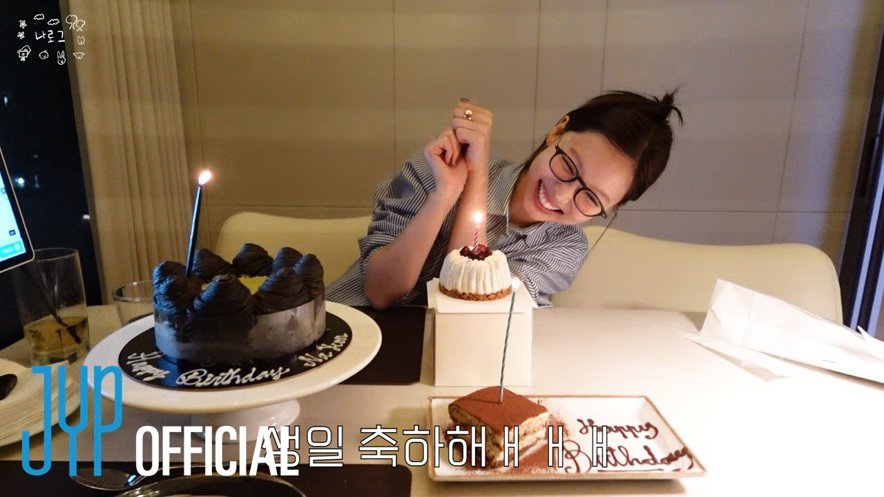 TWICE 최근 활동샷