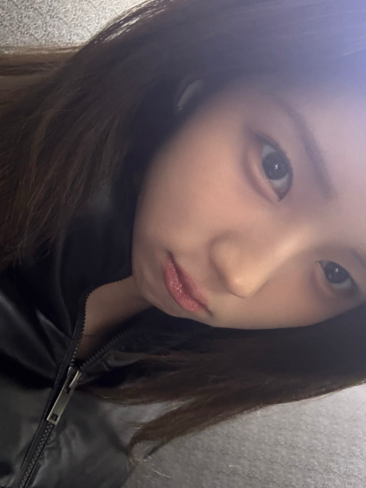 Behind-the-scenes cut of Lee JiWoo (tripleS)