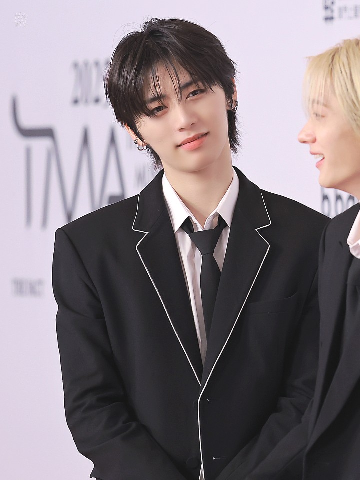 Behind-the-scenes cut of Taesan (BOYNEXTDOOR)