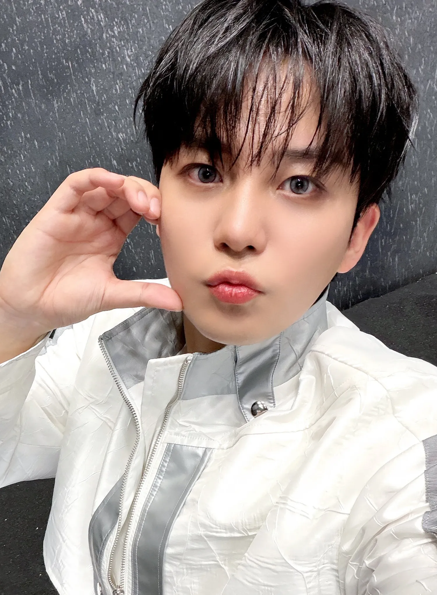 Latest photo of Jongho (ATEEZ)