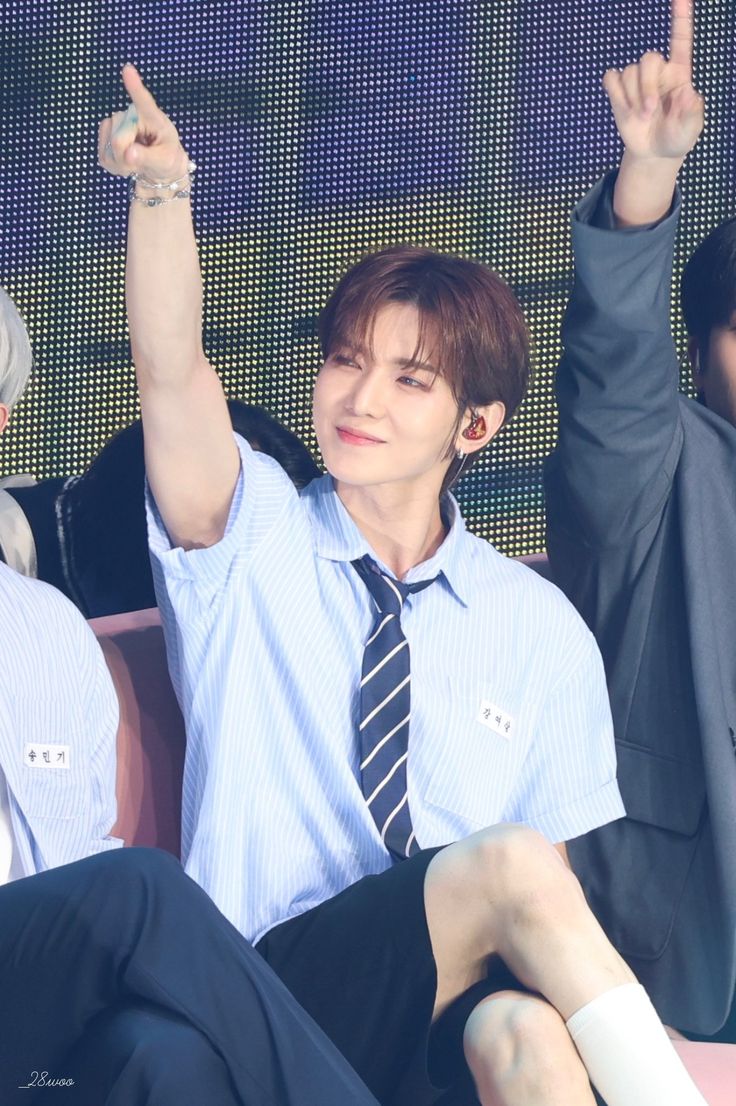 에이티즈의 최신 사진