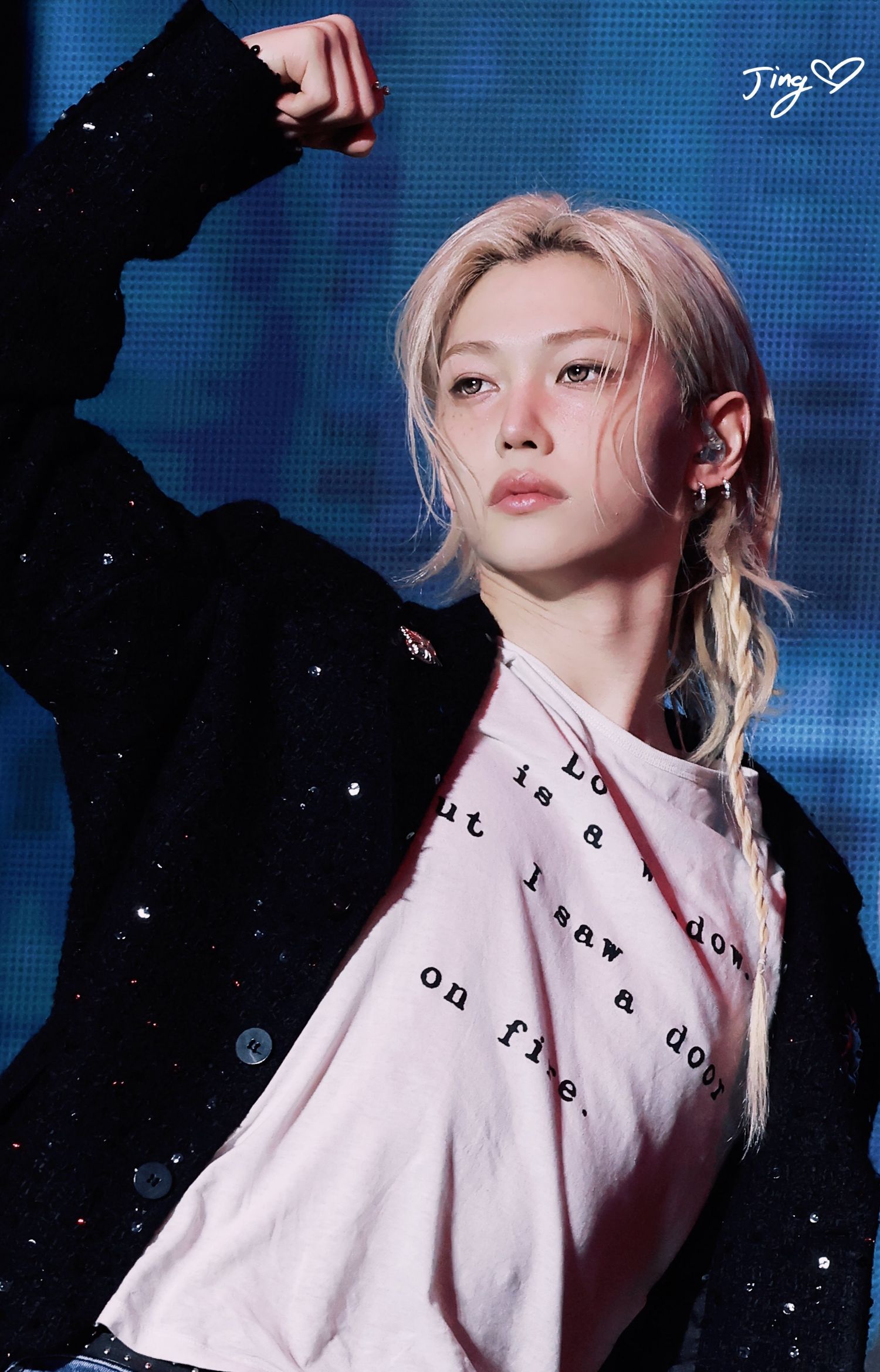 A moment captured by Felix (Stray Kids)'s fan