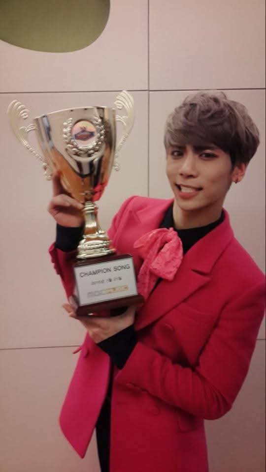 Recent activity shot of Jonghyun (SHINee)
