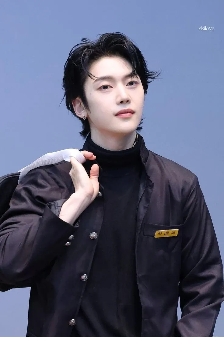 Latest photo of Seok Matthew (ZEROBASEONE)