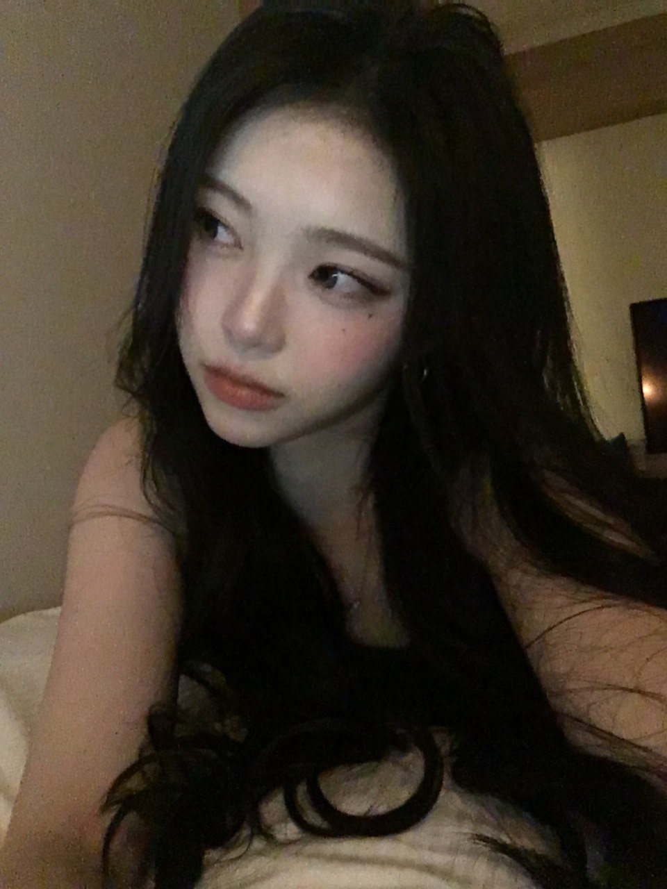 A moment captured by Ian (Hearts2Hearts)'s fan