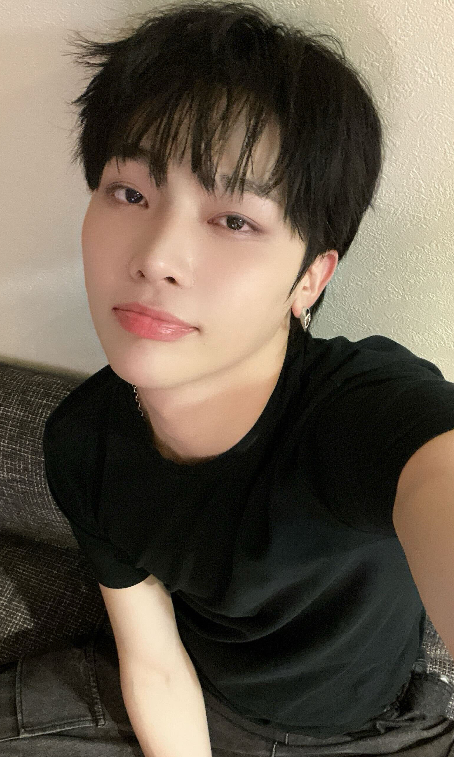 Latest photo of Nicholas (&TEAM)