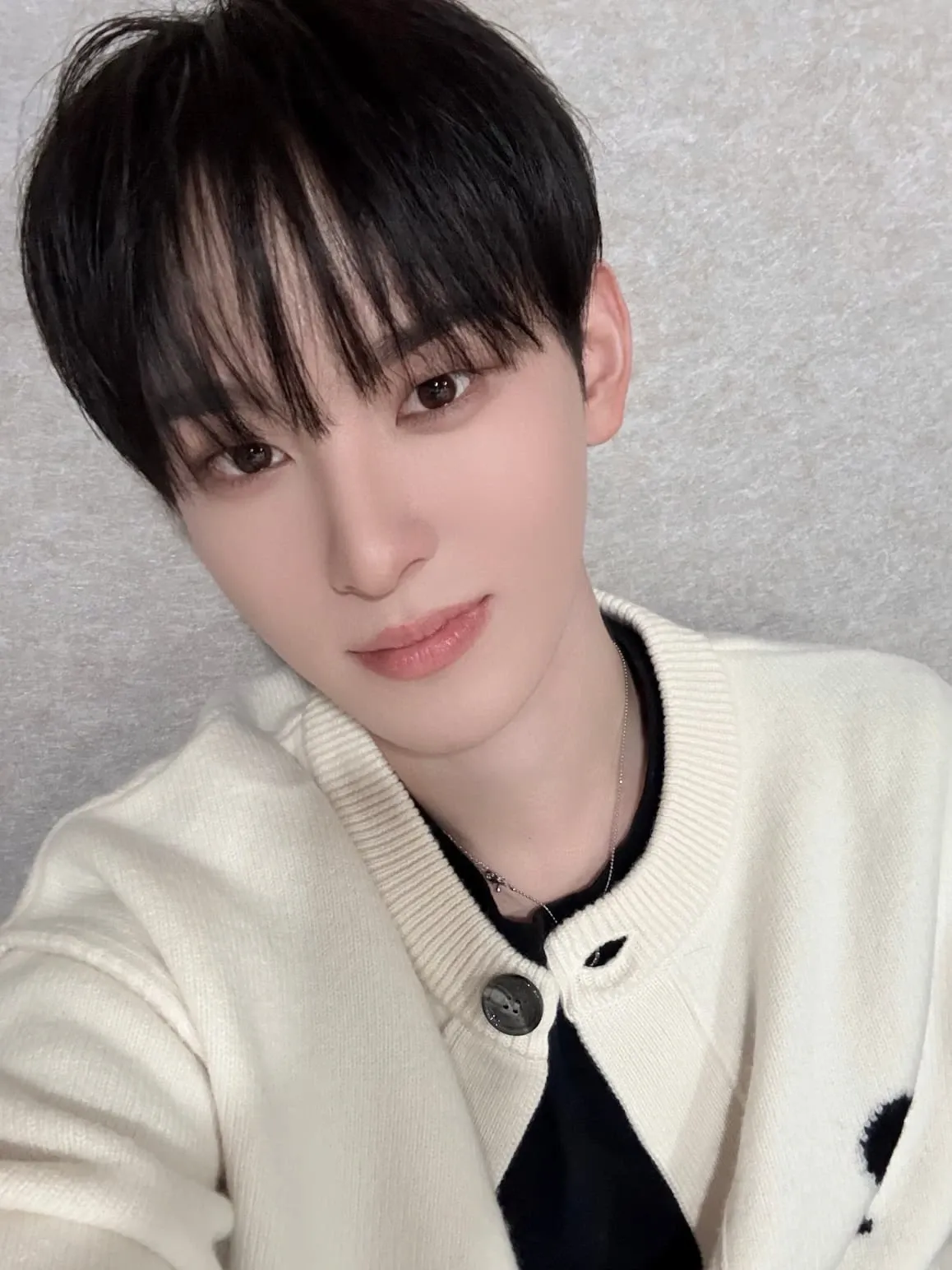 Recent activity shot of Hyunsik (XODIAC)