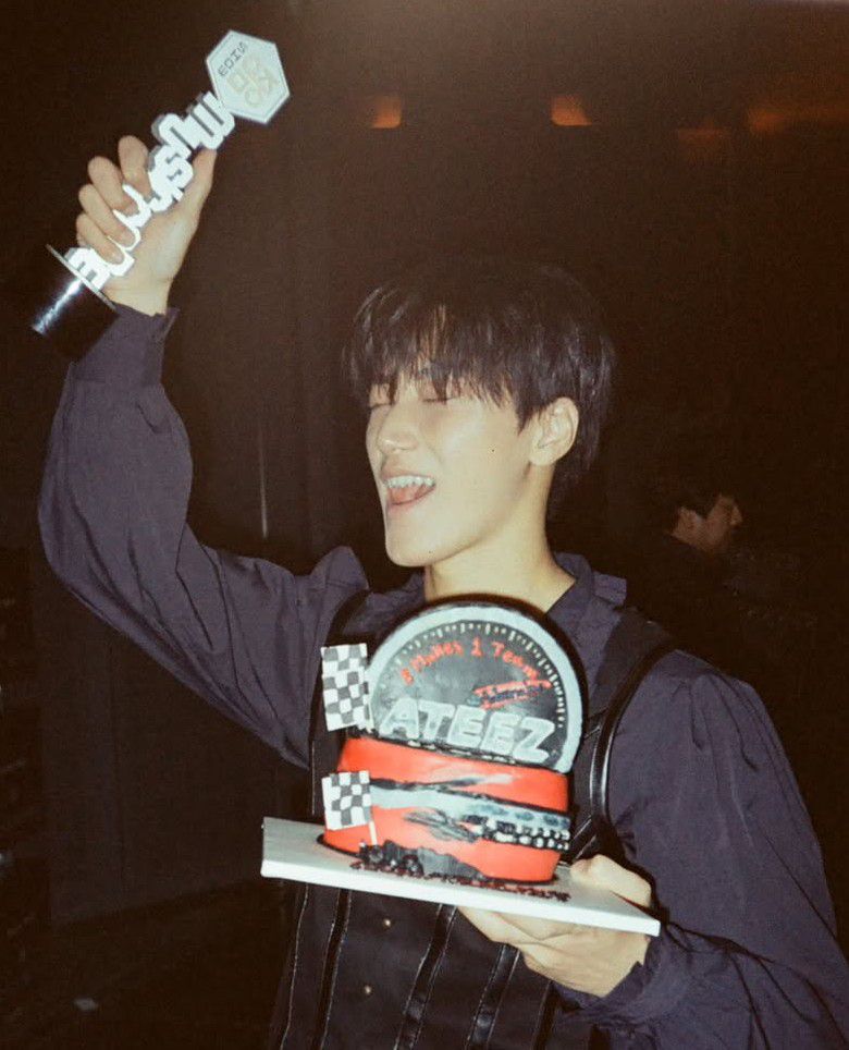 A moment captured by San (ATEEZ)'s fan
