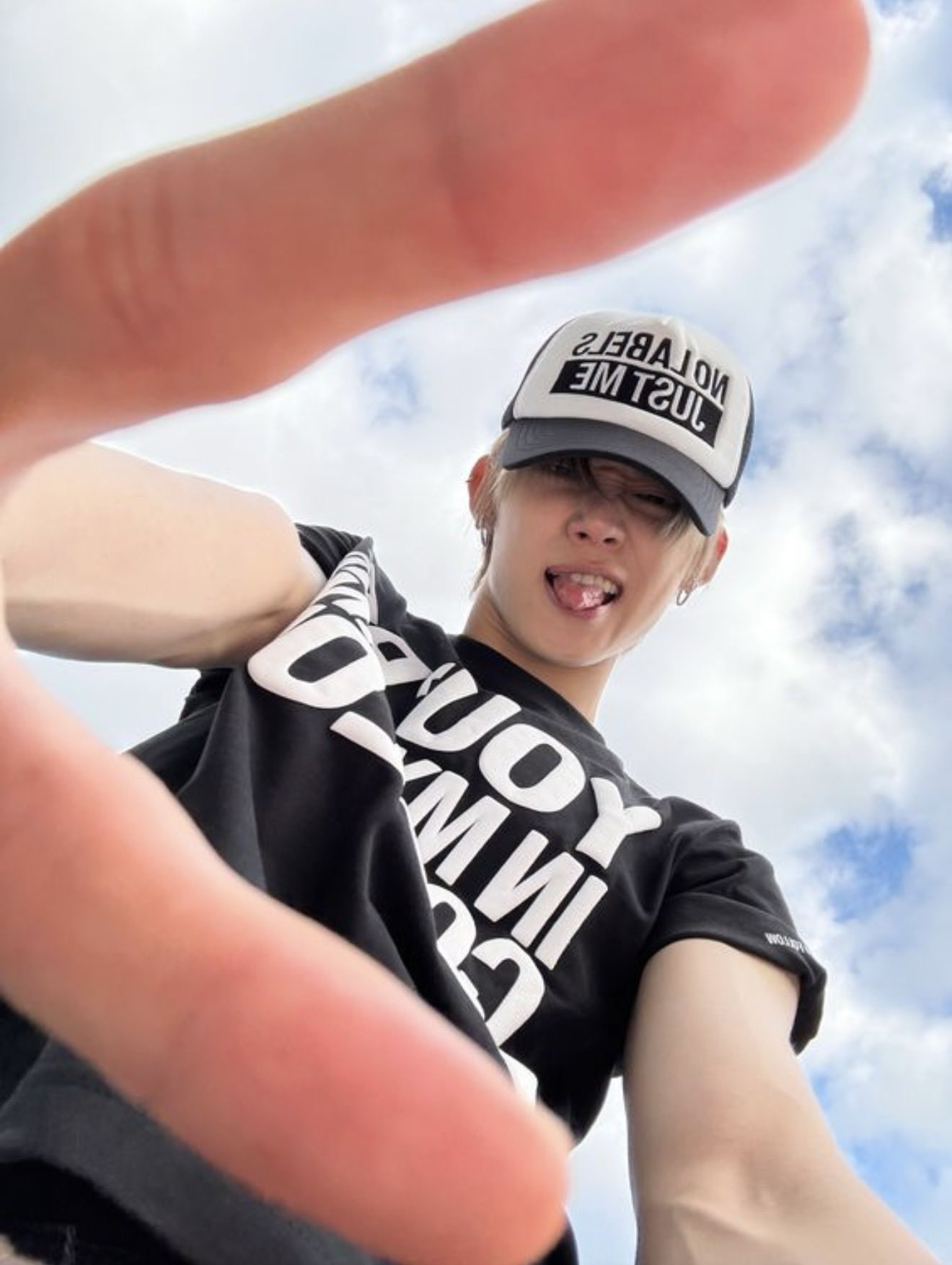 Foto aktivitas terbaru Yeonjun (TOMORROW X TOGETHER)