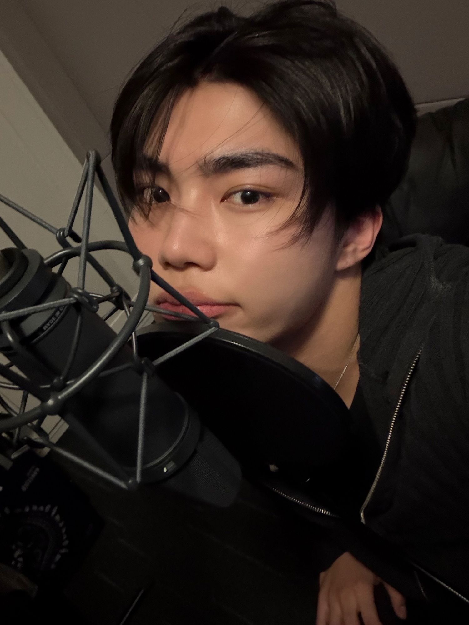 Foto aktivitas terbaru Park Gunwook (ZEROBASEONE)