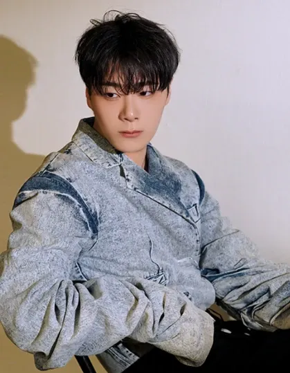 Recent activity shot of Moonbin (ASTRO)