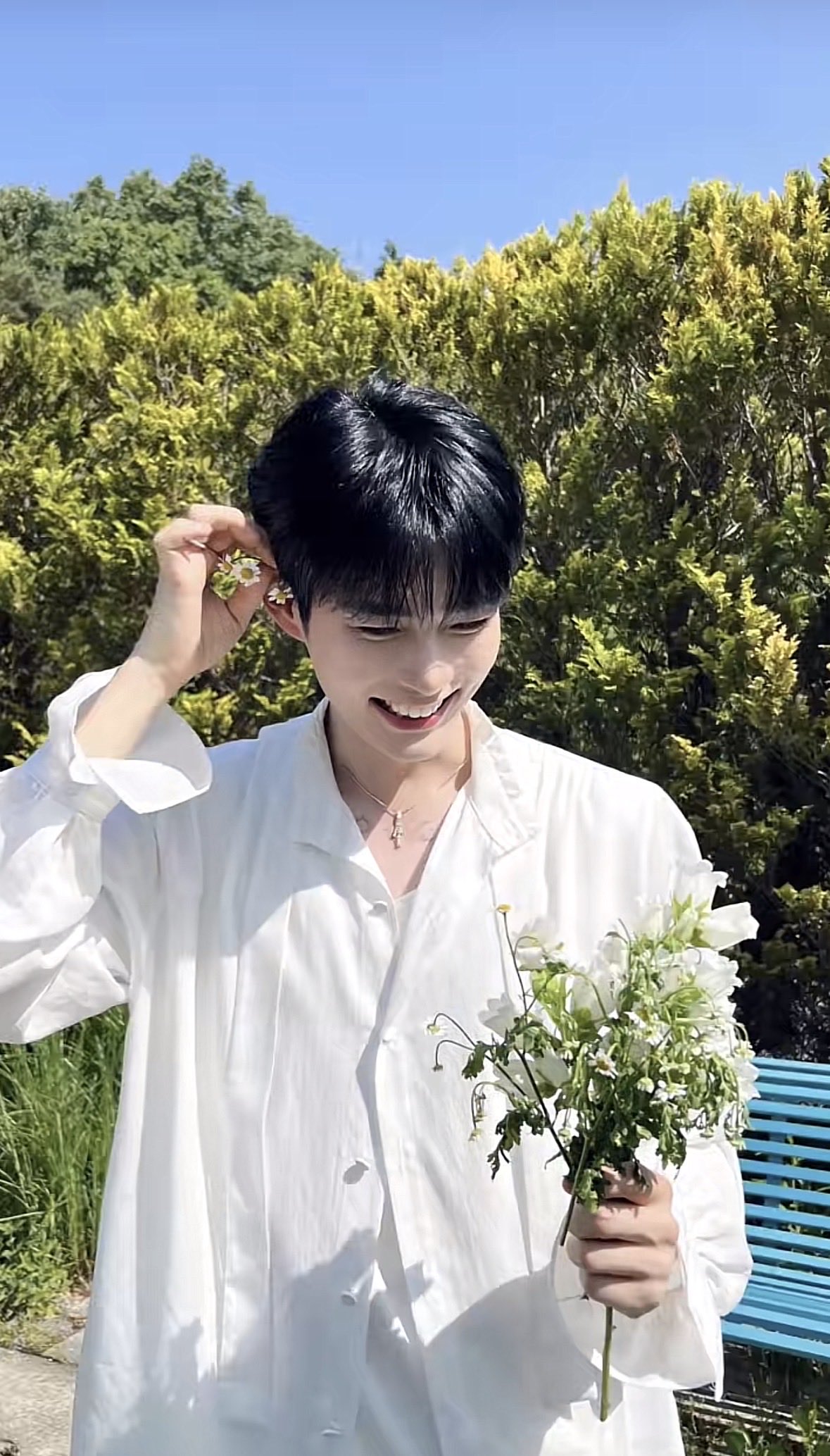 A moment captured by Sung Hanbin (ZEROBASEONE)'s fan