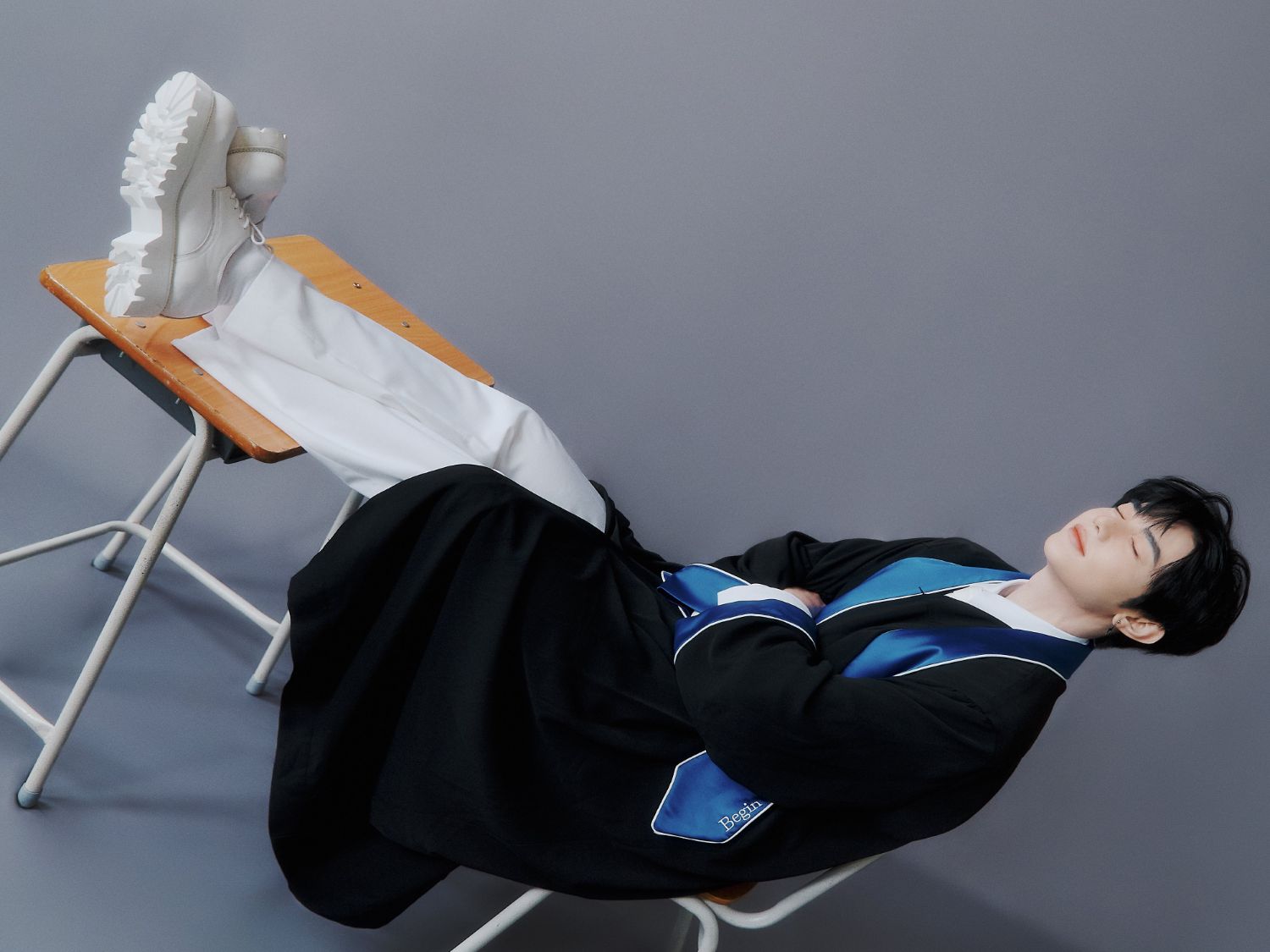 A moment captured by Zhang Hao (ZEROBASEONE)'s fan