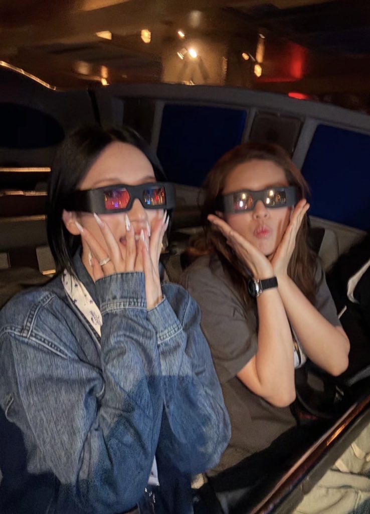 Mina (TWICE)的最新照片