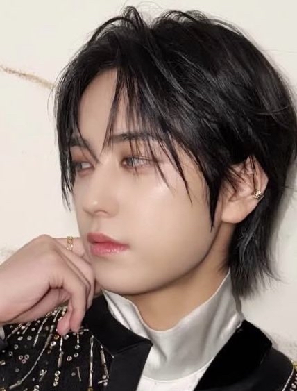 Recent activity shot of Taki (&TEAM)