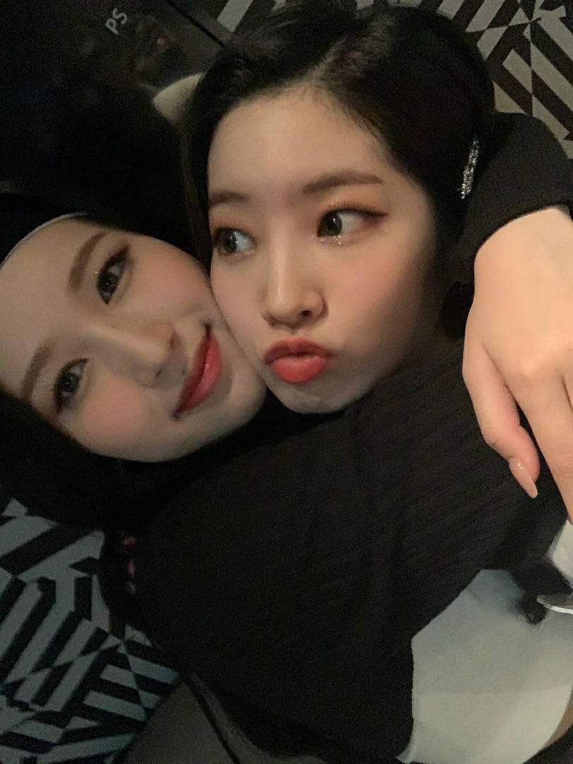 Foto aktivitas terbaru Dahyun (TWICE)