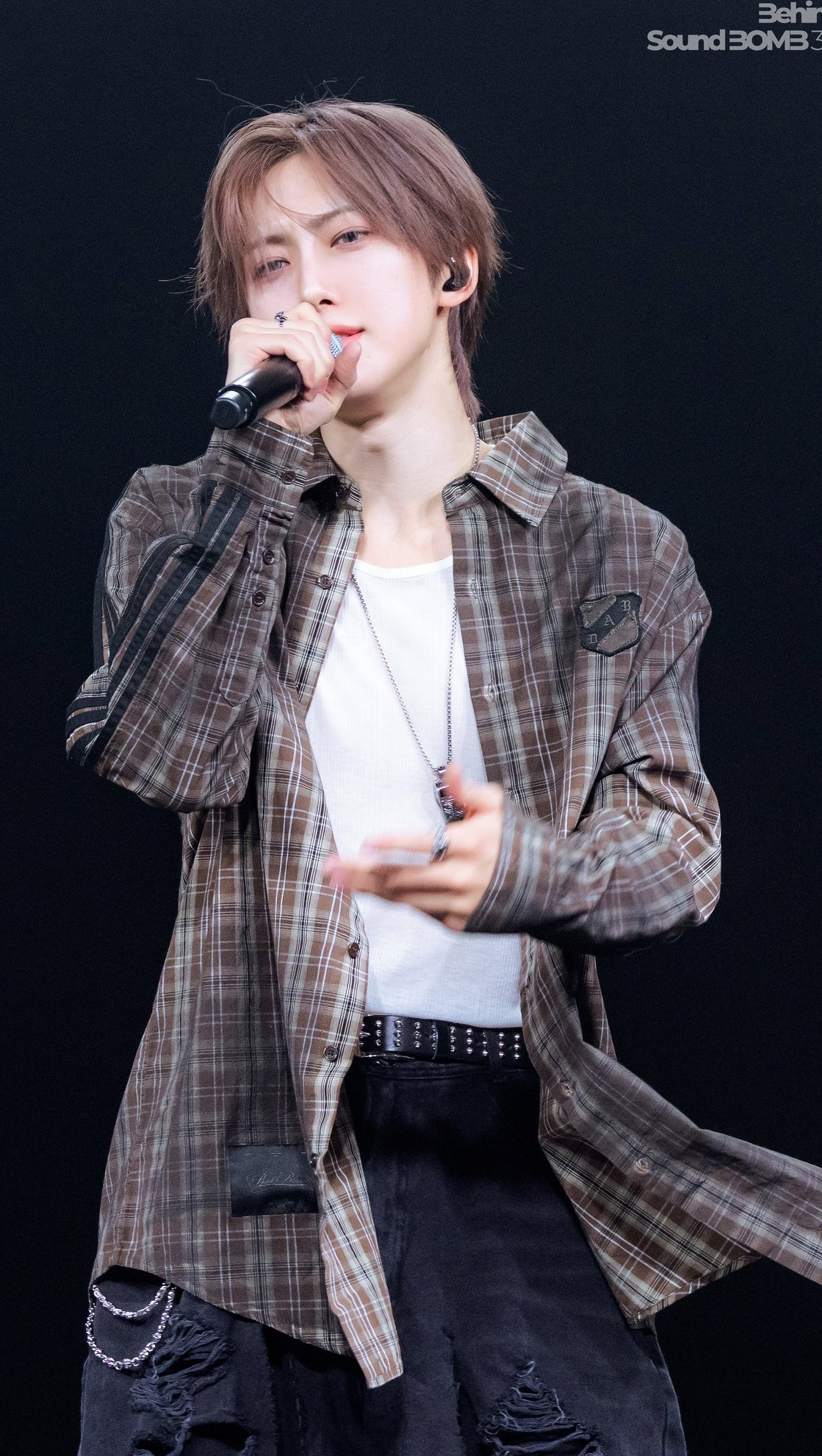 Recent activity shot of Fuma (&TEAM)