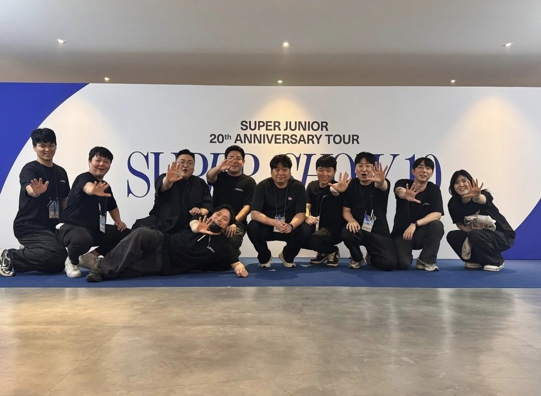 Potret di balik layar Super Junior