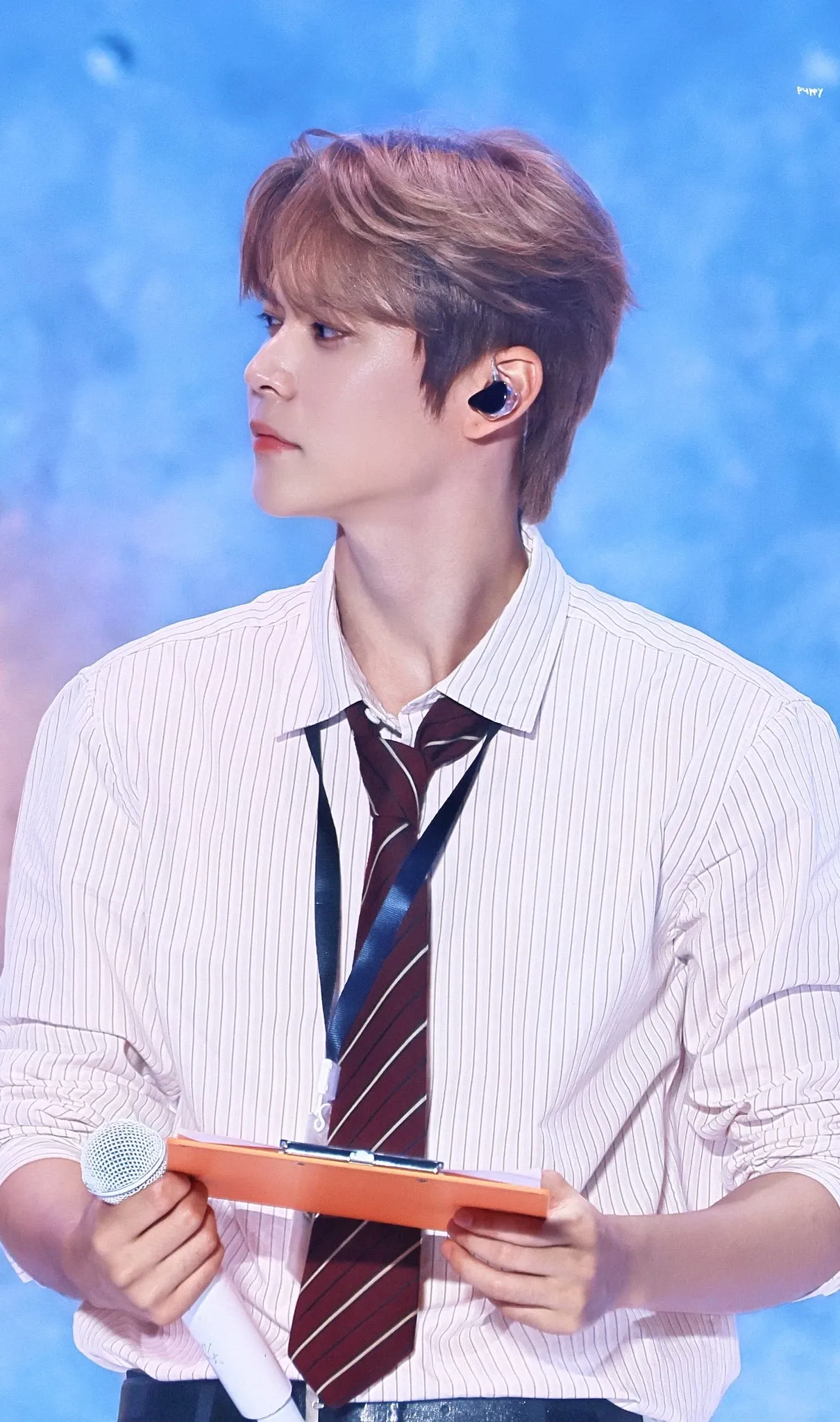 Fandom-recommended wallpaper image of Eunseok (RIIZE)