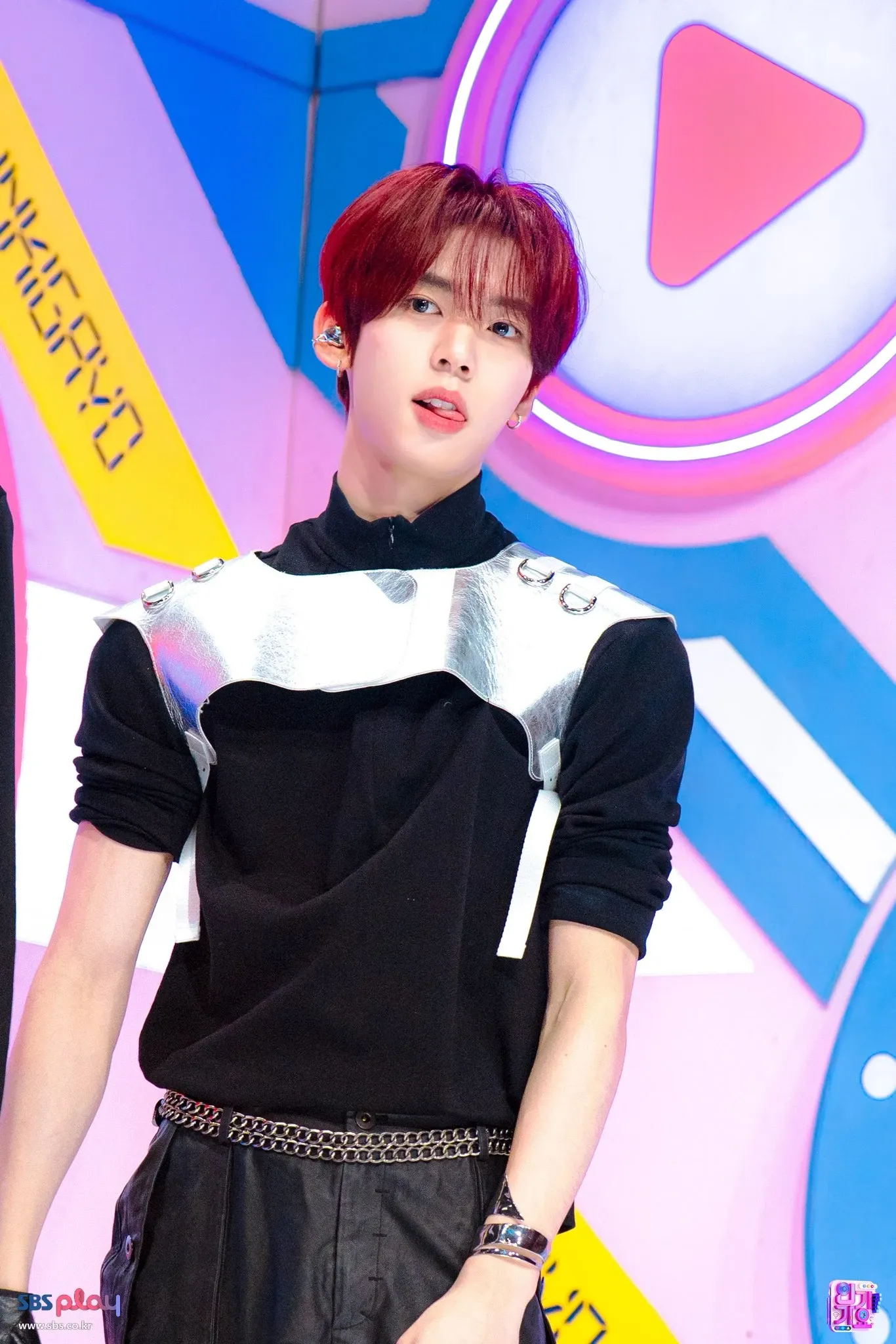 Potret di balik layar Han Yujin (AND2BLE)