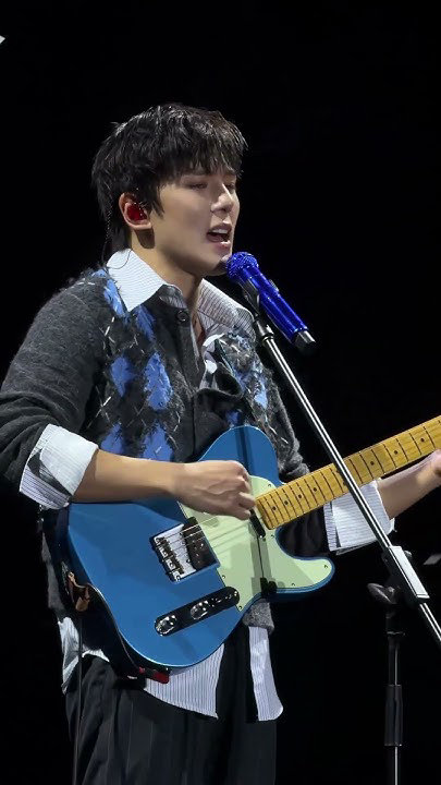 Behind-the-scenes cut of Minhyuk (MONSTA X)