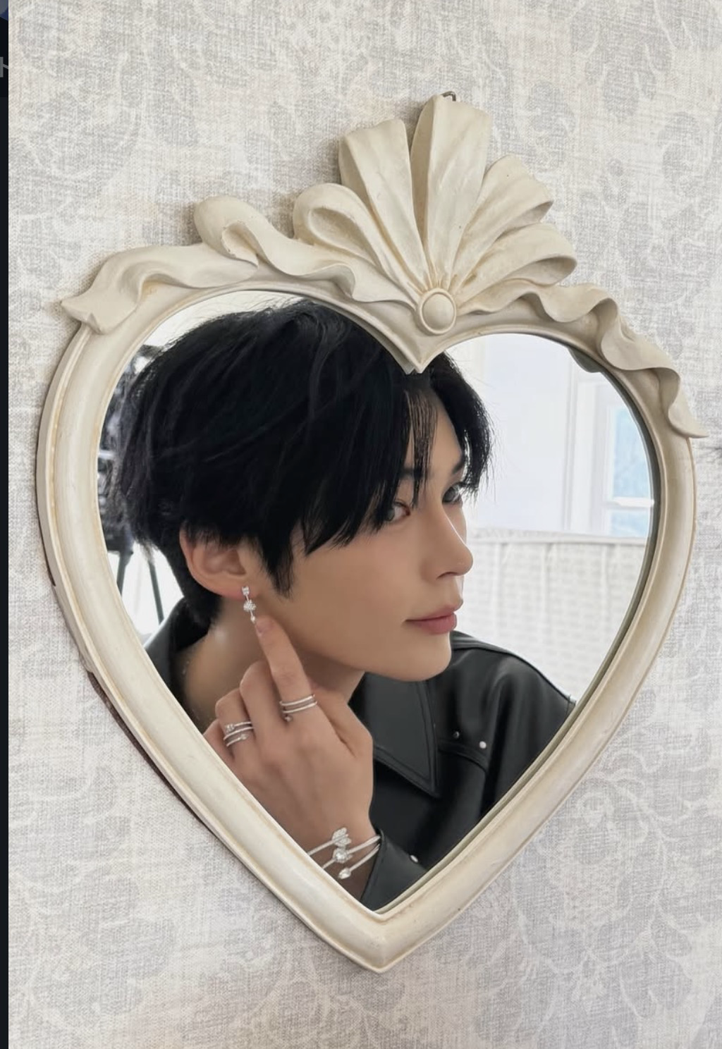 성한빈 (제로베이스원)의 최신 사진