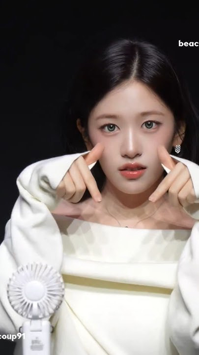 안유진 (IVE)의 비하인드 컷