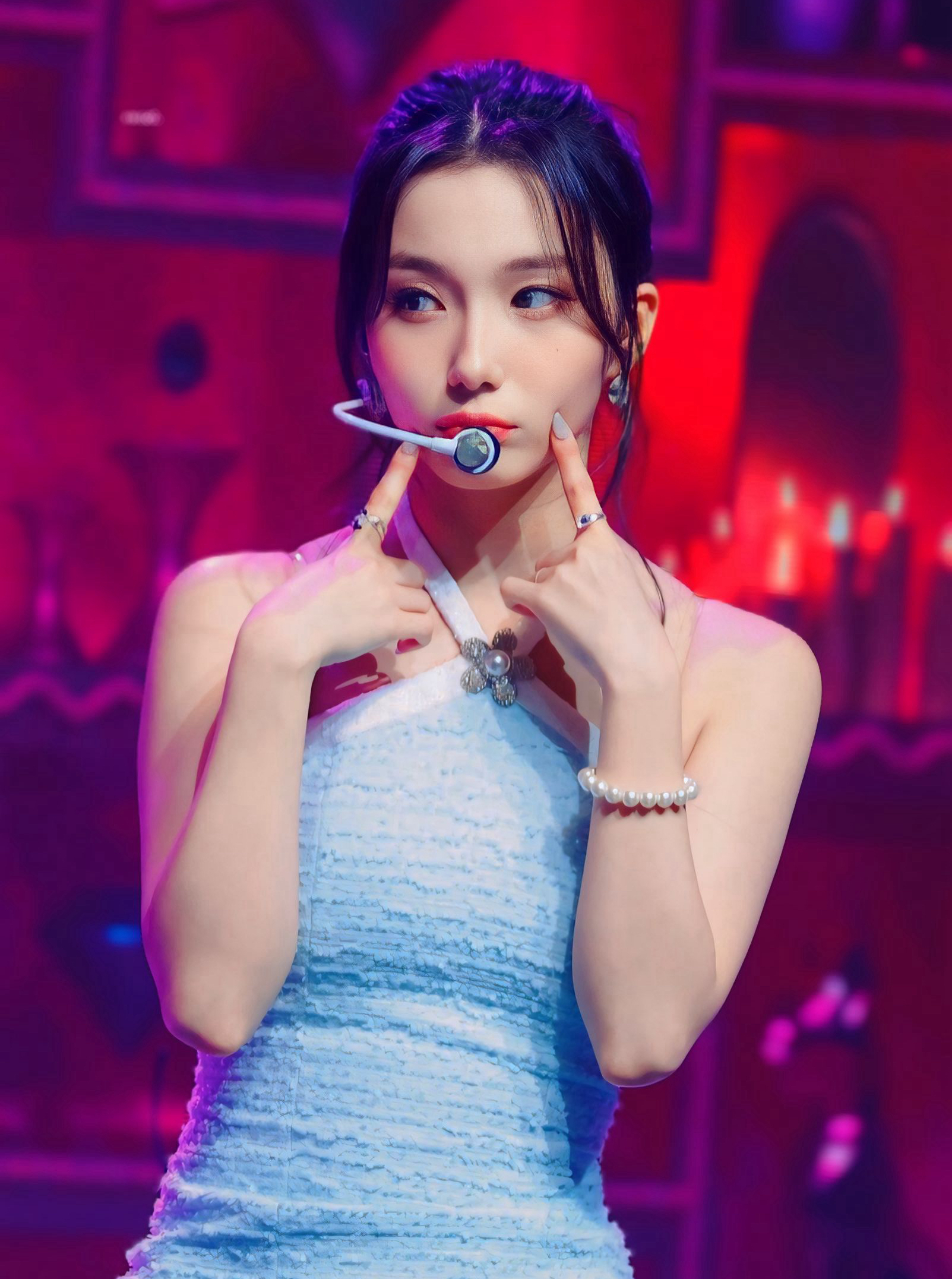 Recent activity shot of Seo Youngeun (Kep1er)