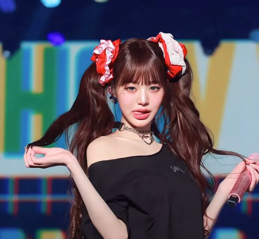 Latest photo of Jang Wonyoung (IVE)