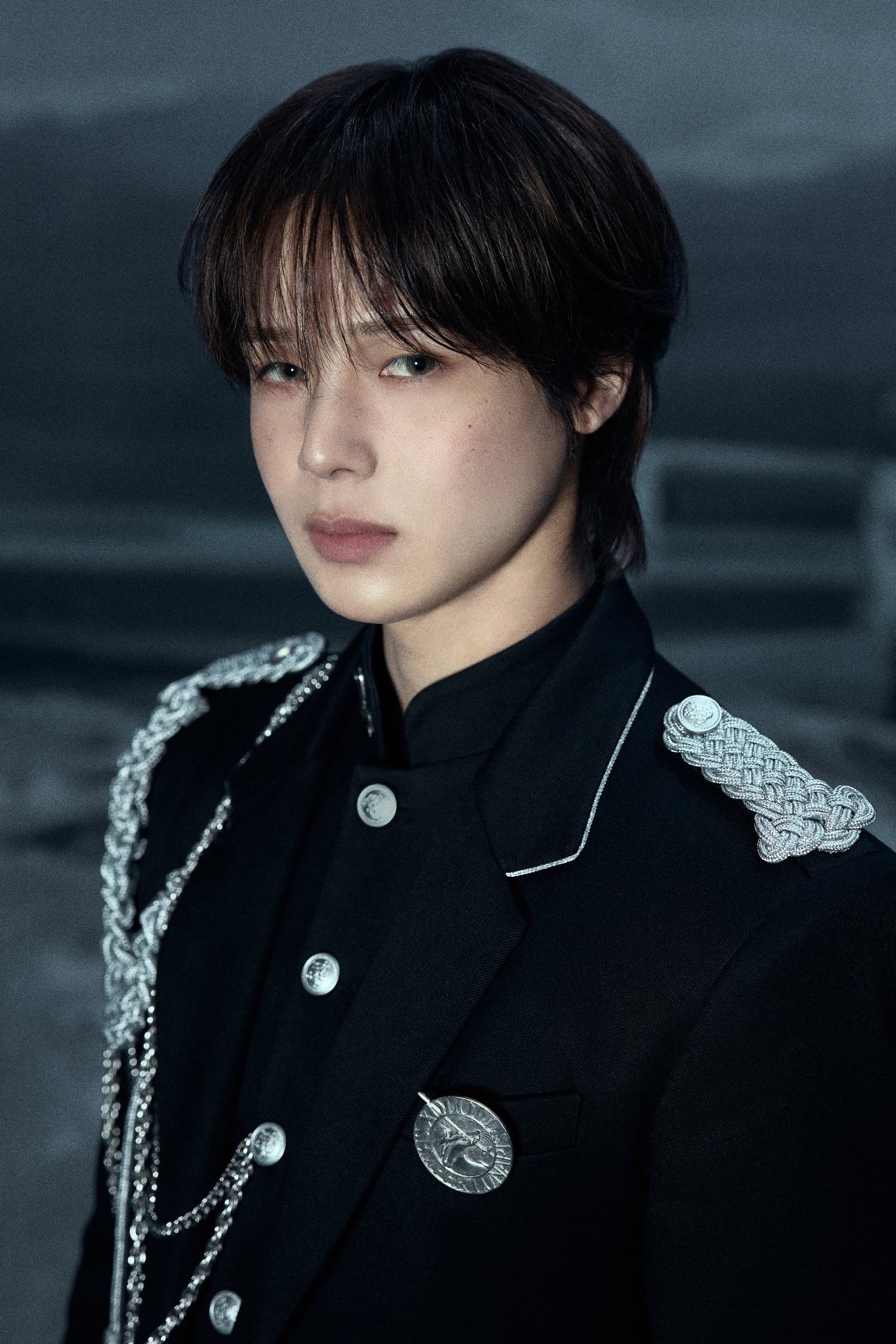 Behind-the-scenes cut of K (&TEAM)