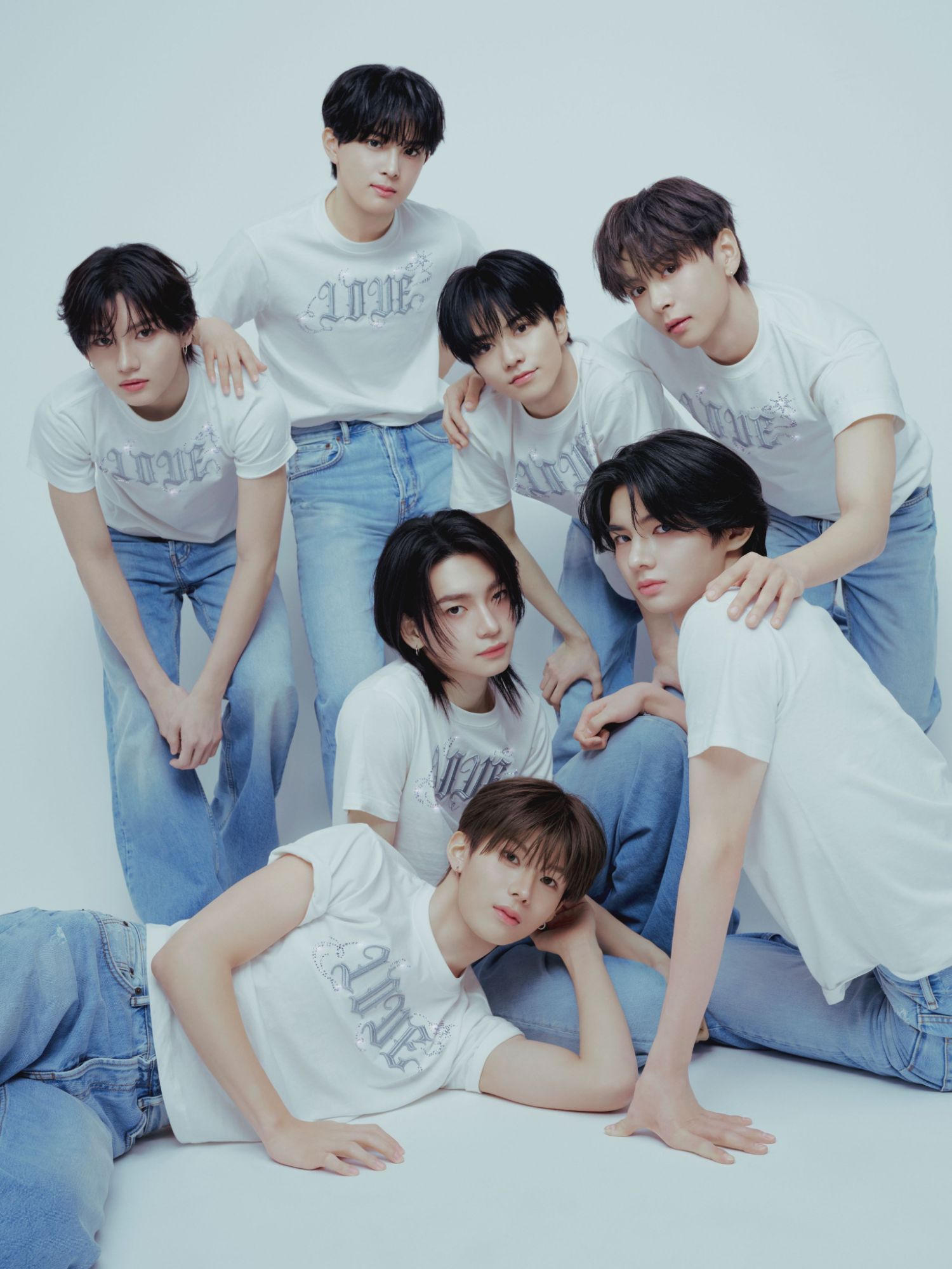 Behind-the-scenes cut of aoen