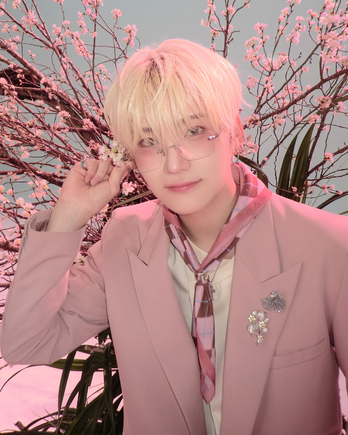 Yuma (&TEAM)的最新照片