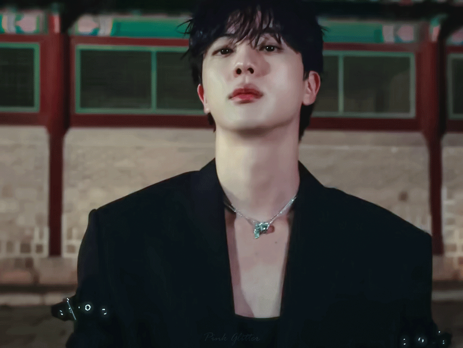 진 (방탄소년단)의 최신 사진