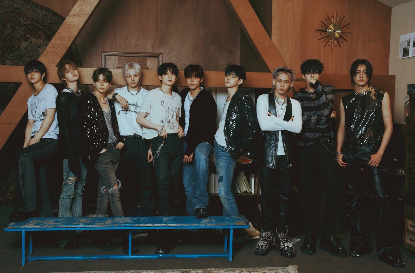 Momen yang diabadikan oleh penggemar TREASURE