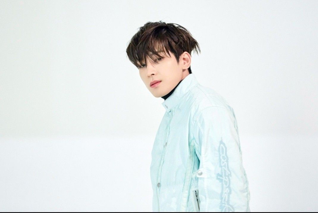 Latest photo of Wonwoo (SEVENTEEN)